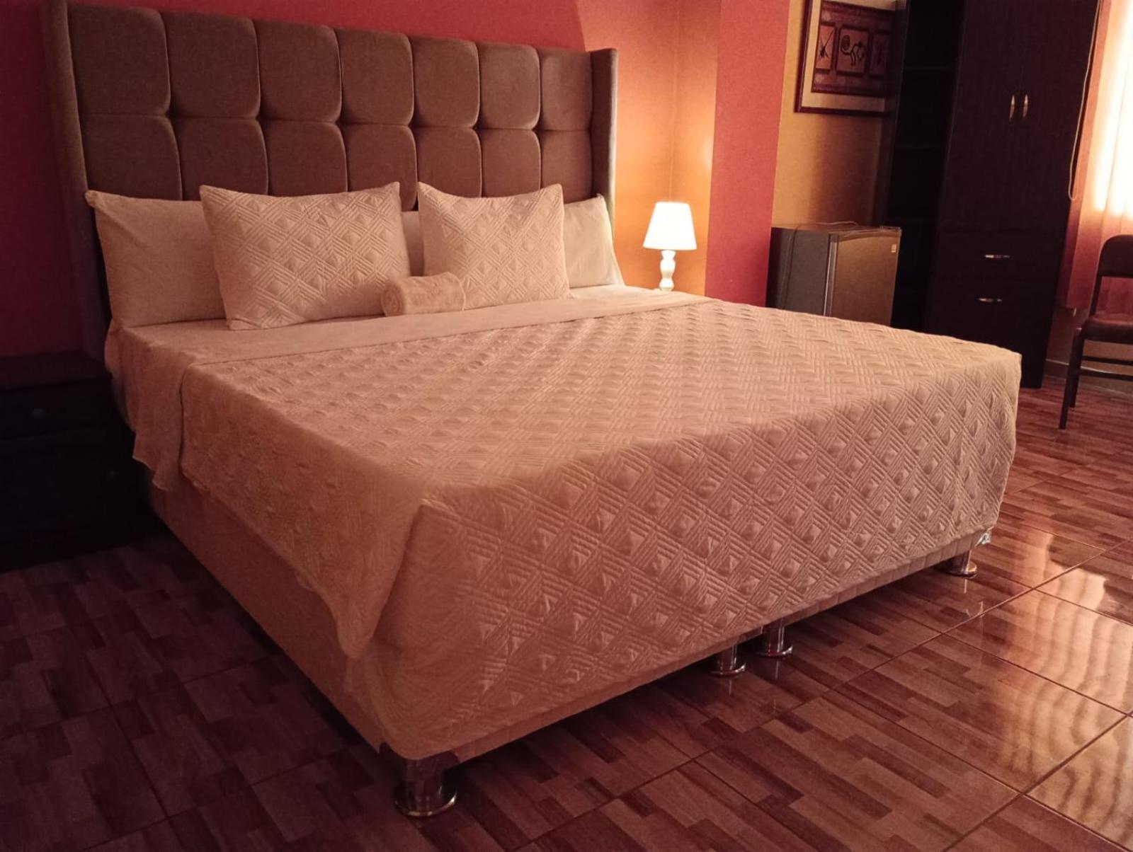 Madison Suite Tacna Kültér fotó